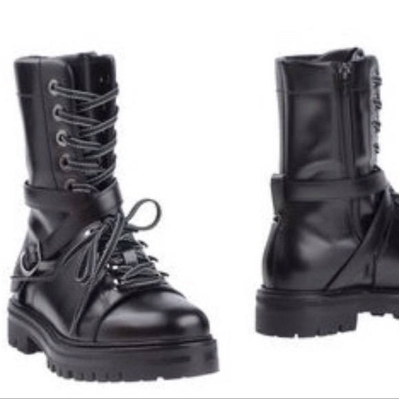 Valentino Garavani Rockstud Boots Motorcycle Moto Kylie Jenner - Picture 4 of 12